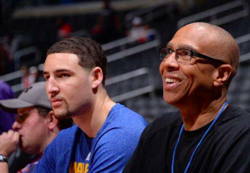 化的叙事主 化的叙事主