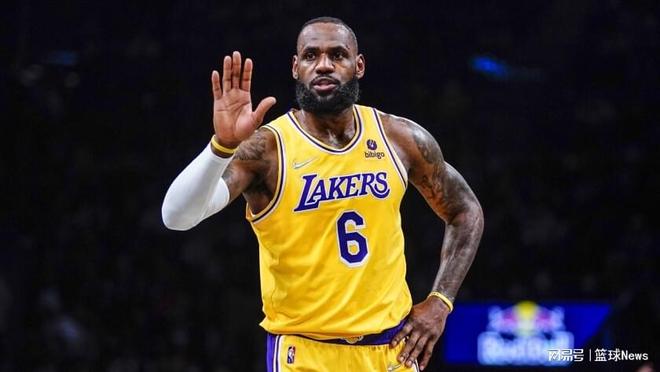 里沙利松背 里沙利松背